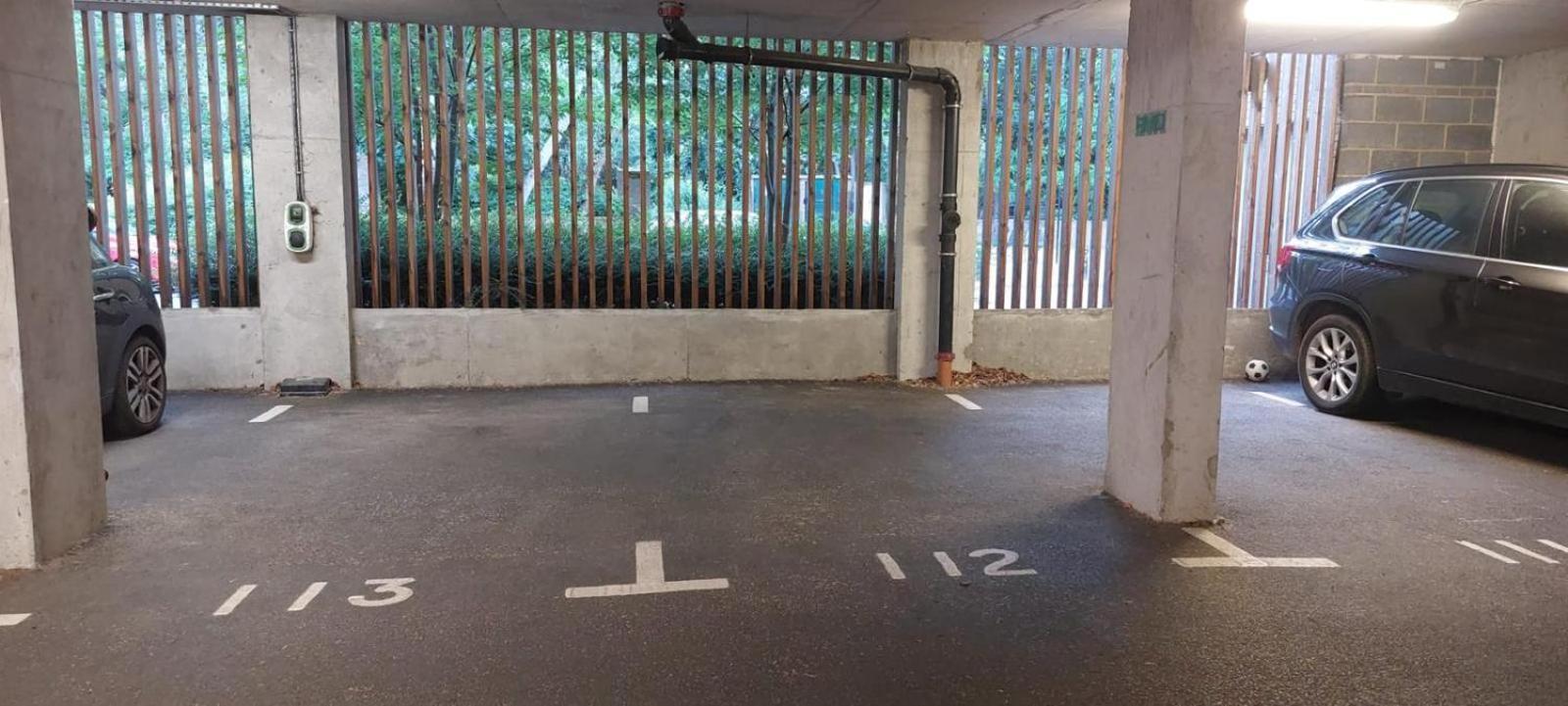 Brand New London Flat With Car Park Appartement Buitenkant foto