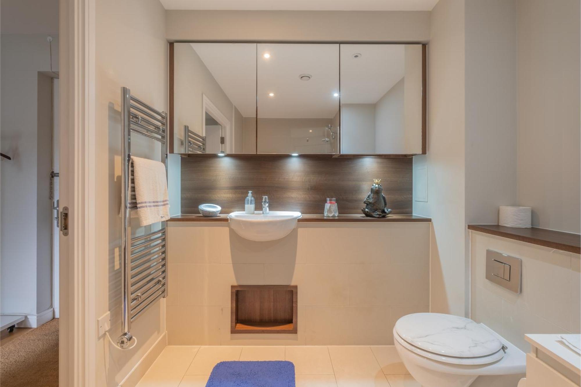 Brand New London Flat With Car Park Appartement Buitenkant foto